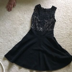 Windsor black lace dress